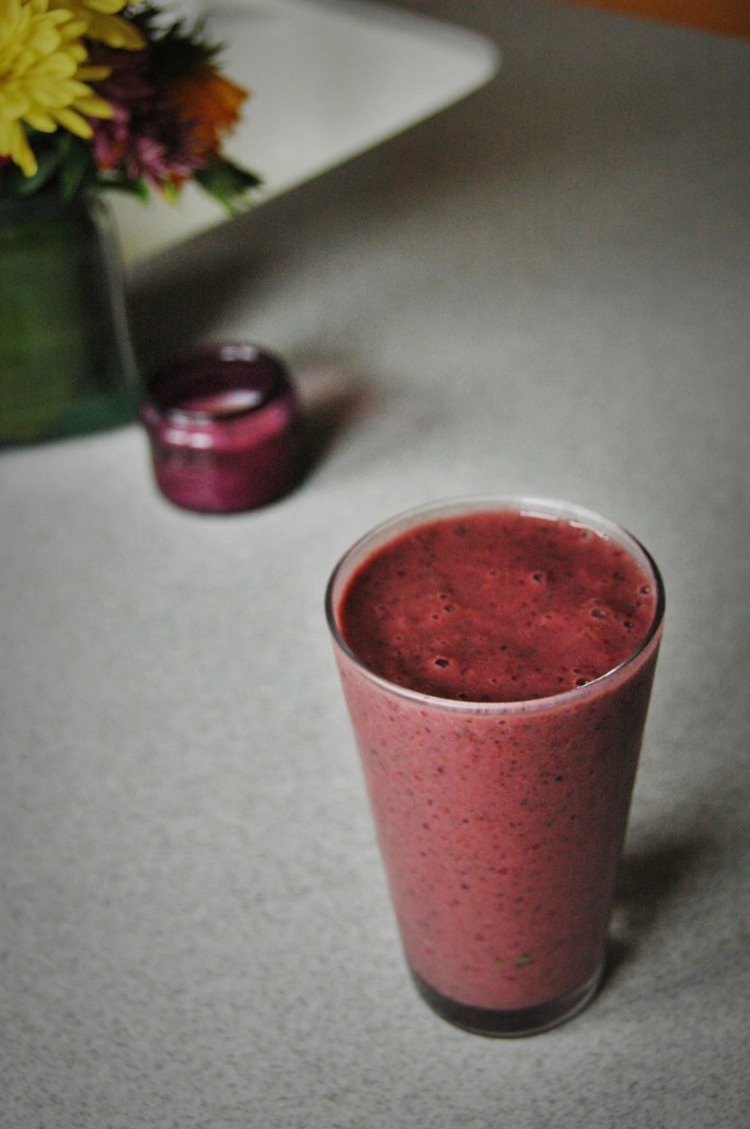 berry-green-smoothie
